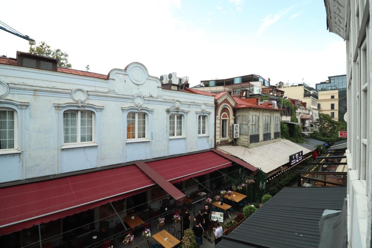 Erekle 8/10 Appartement Tbilisi Buitenkant foto