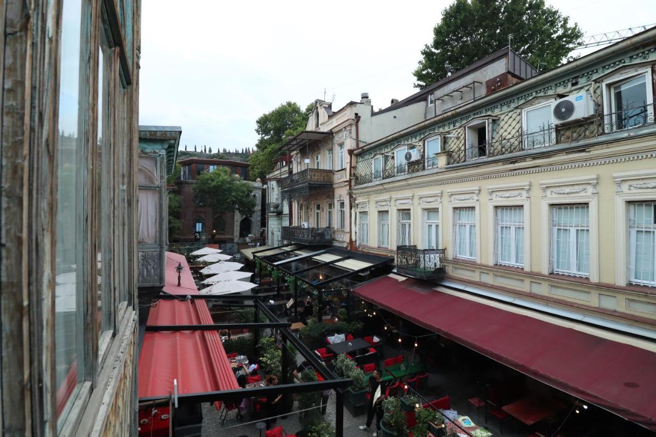 Erekle 8/10 Appartement Tbilisi Buitenkant foto