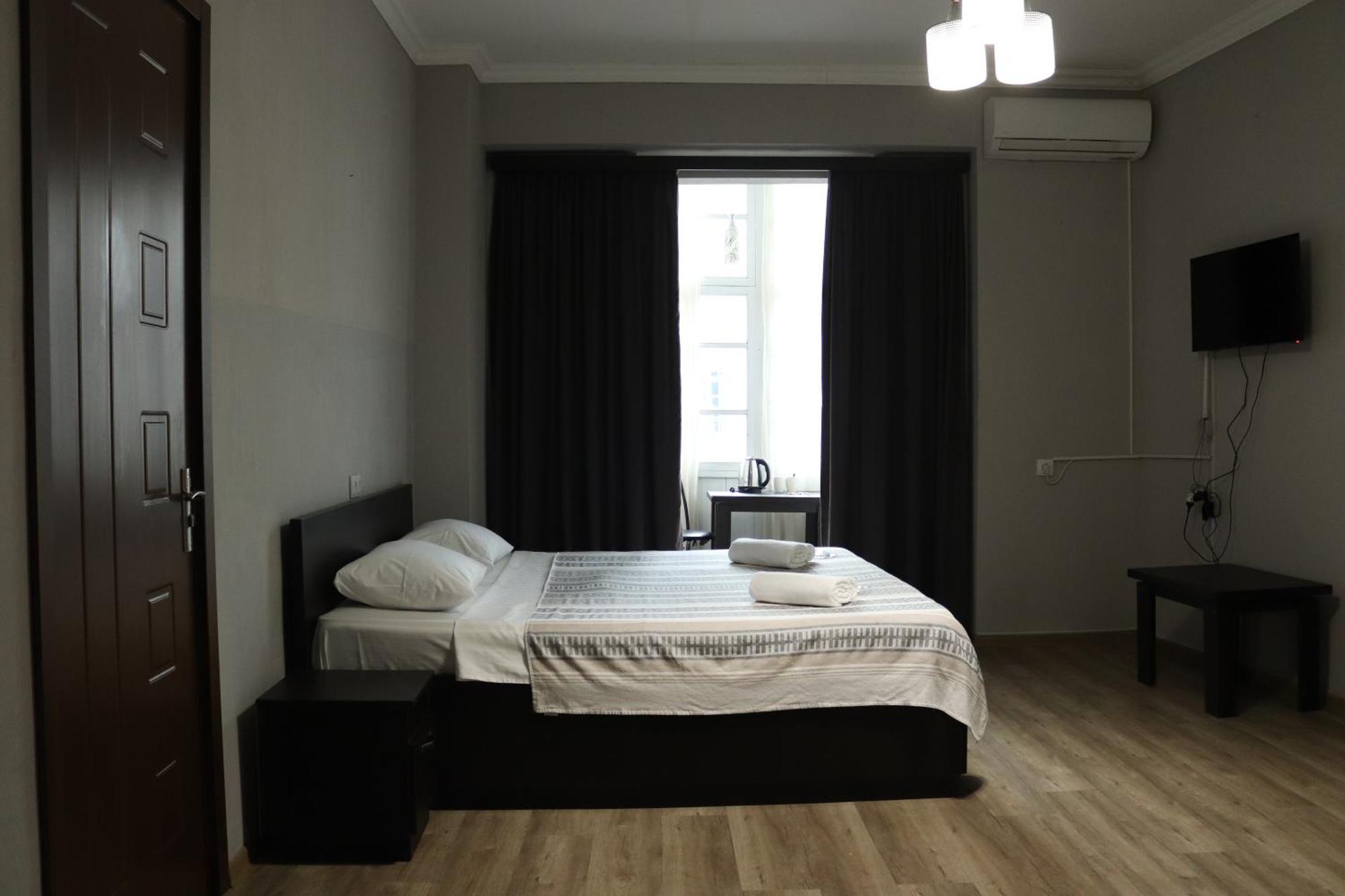 Erekle 8/10 Appartement Tbilisi Buitenkant foto